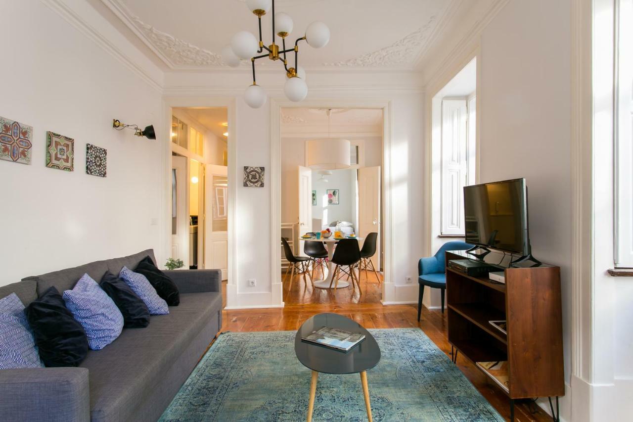 Joivy Splendid 2Br Flat In Bairro Alto, Nearby Luis De Camoes Square Apartment Lisbon Bagian luar foto