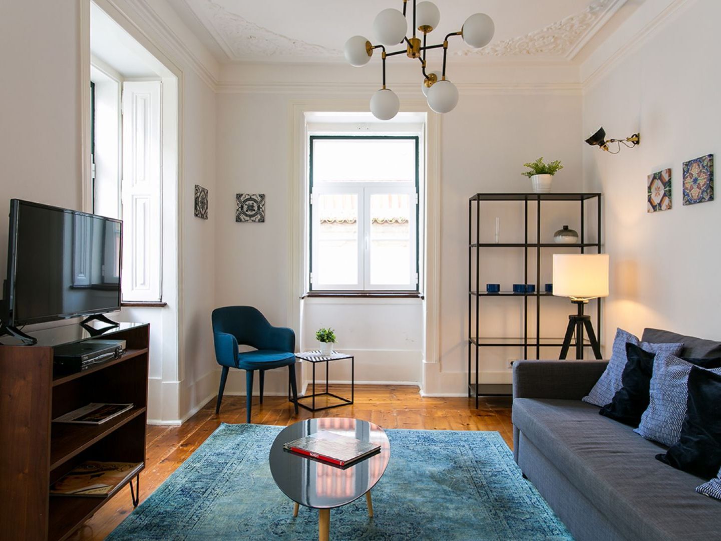 Joivy Splendid 2Br Flat In Bairro Alto, Nearby Luis De Camoes Square Apartment Lisbon Bagian luar foto