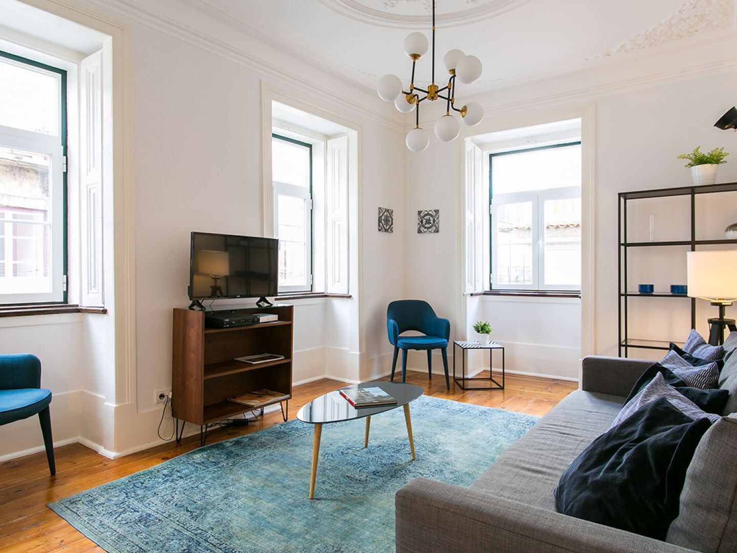 Joivy Splendid 2Br Flat In Bairro Alto, Nearby Luis De Camoes Square Apartment Lisbon Bagian luar foto